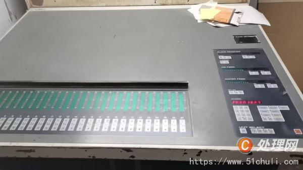 二手四色膠印機