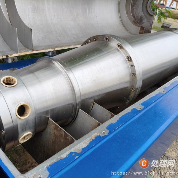 二手臥螺離心機(jī)