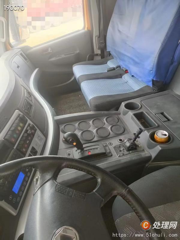 二手汽車吊
