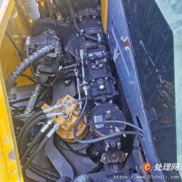 二手挖掘機(jī)