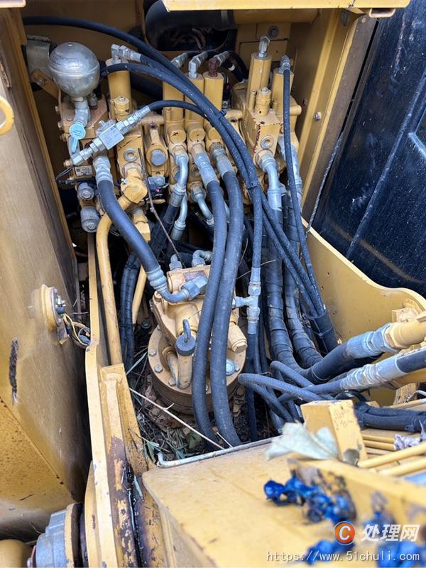 二手挖掘機