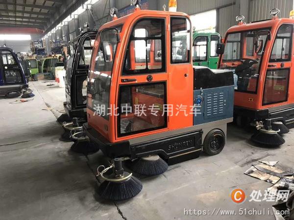 二手掃路車