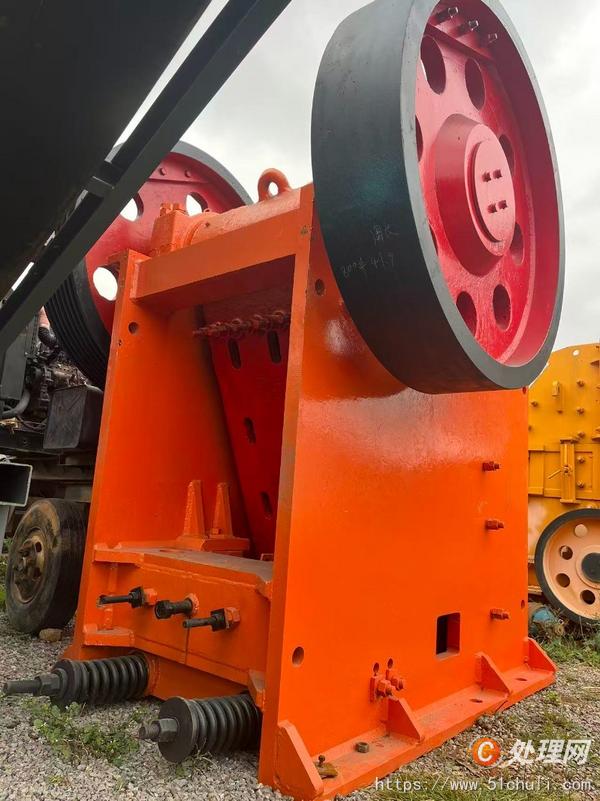 二手顎式破碎機(jī)