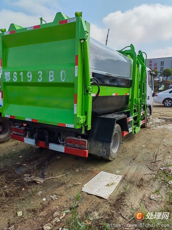 二手掛桶式垃圾車