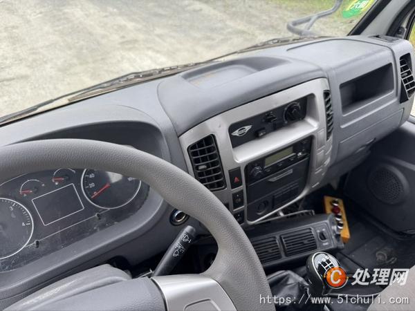 二手勾臂式垃圾車