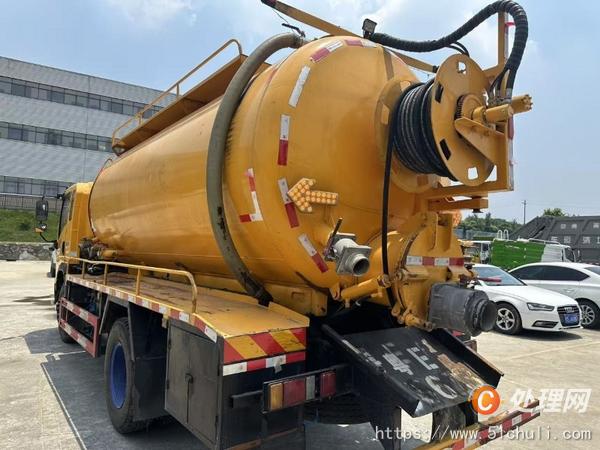 二手清洗吸污車