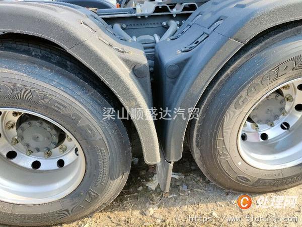 二手牽引車