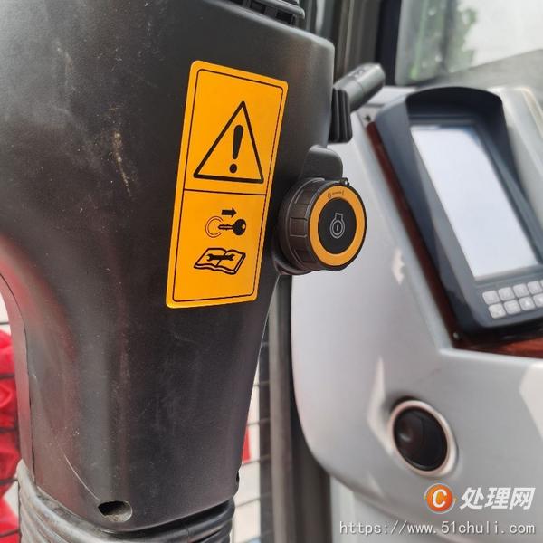 二手挖掘機(jī)