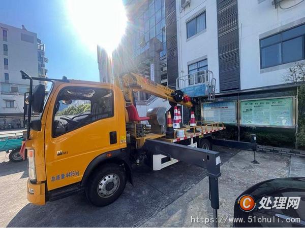 二手高空作業(yè)車