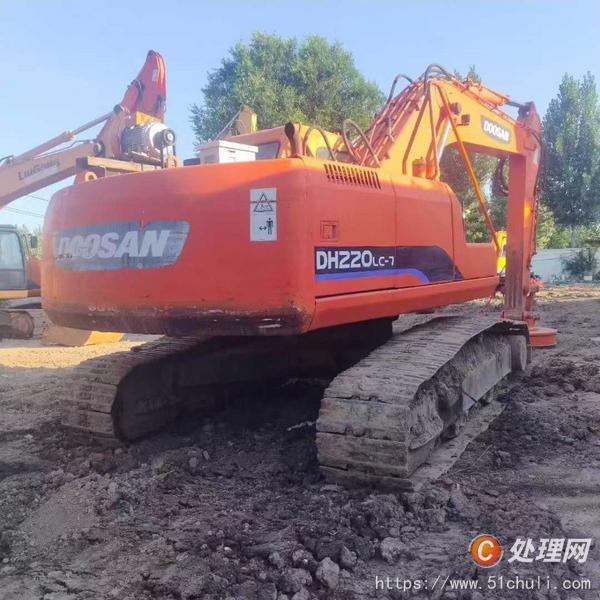 二手挖掘機