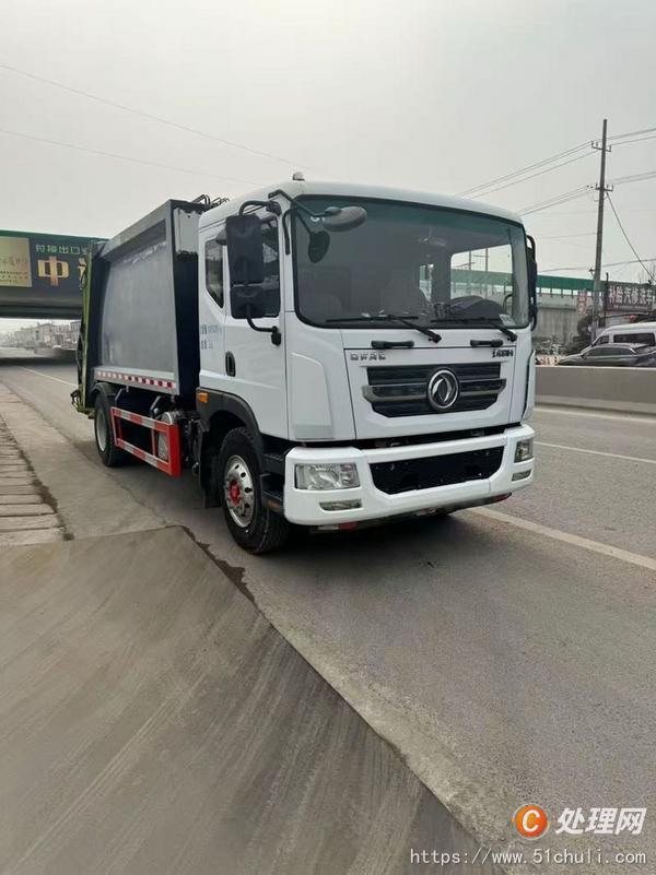 二手壓縮式垃圾車