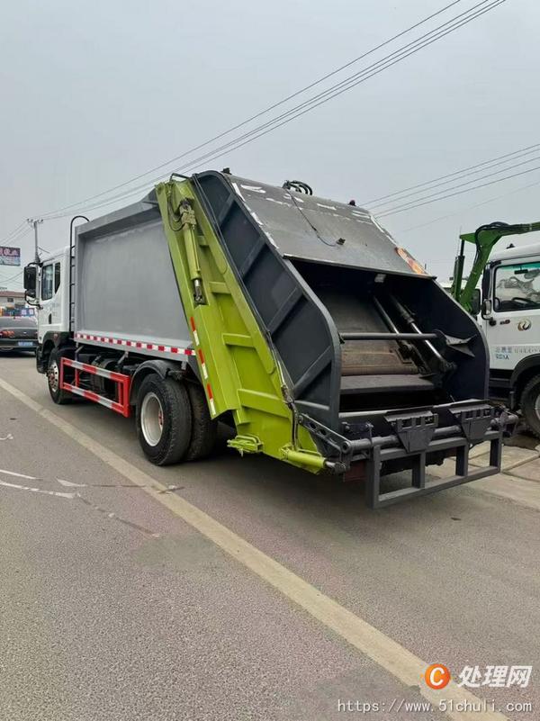 二手壓縮式垃圾車