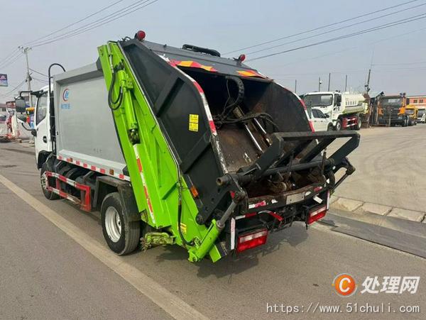 二手壓縮式垃圾車(chē)