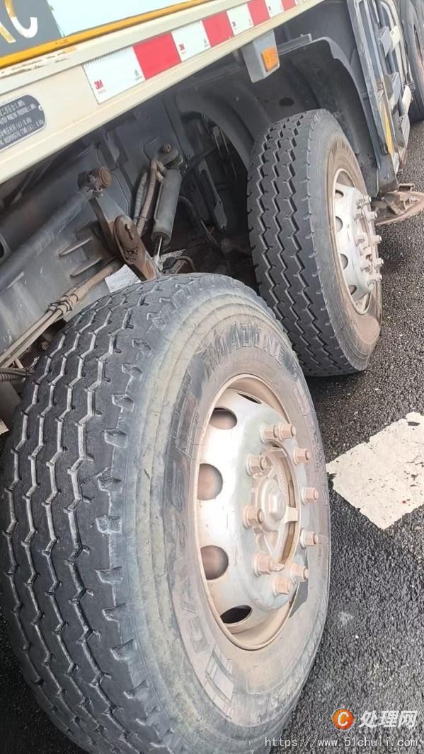 二手汽車吊