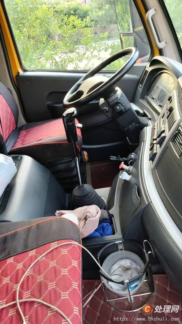 二手汽車吊
