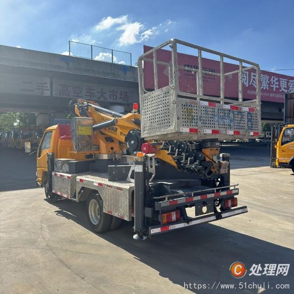 二手高空作業(yè)車
