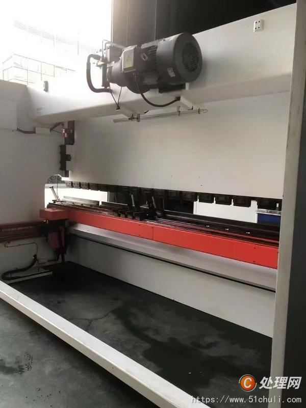 二手數(shù)控折彎機