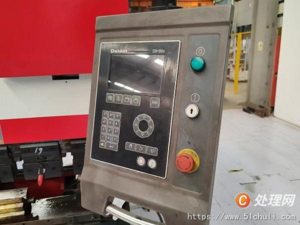 二手數(shù)控折彎機