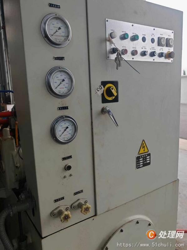 二手四柱液壓機(jī)