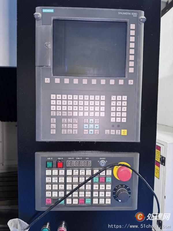 二手?jǐn)?shù)控雕刻機(jī)