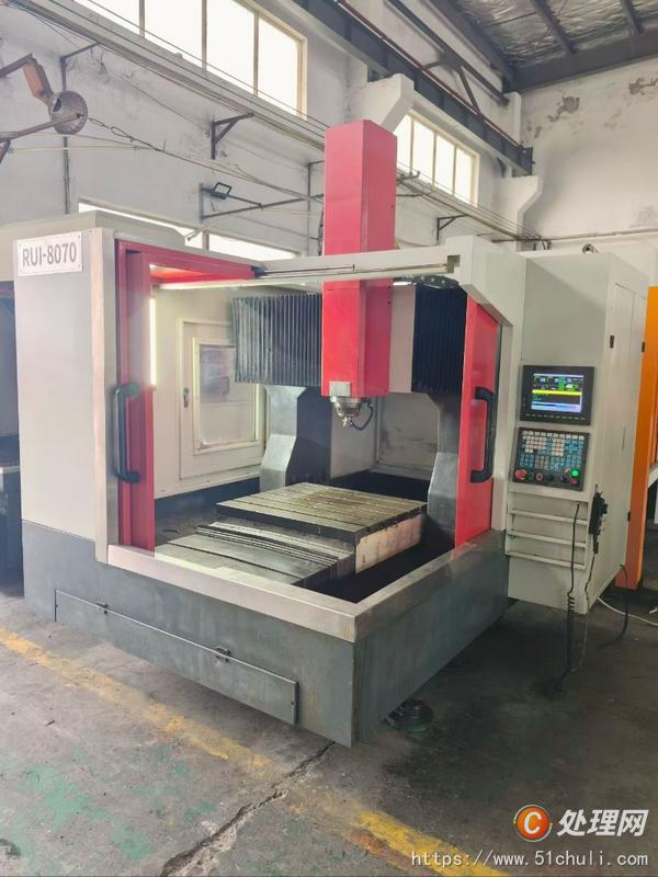 二手數(shù)控雕刻機