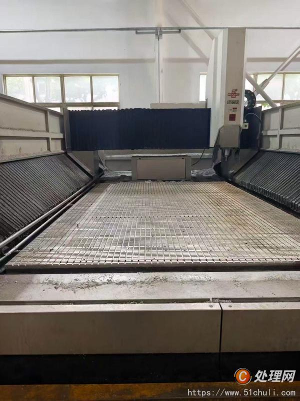 二手?jǐn)?shù)控雕刻機(jī)