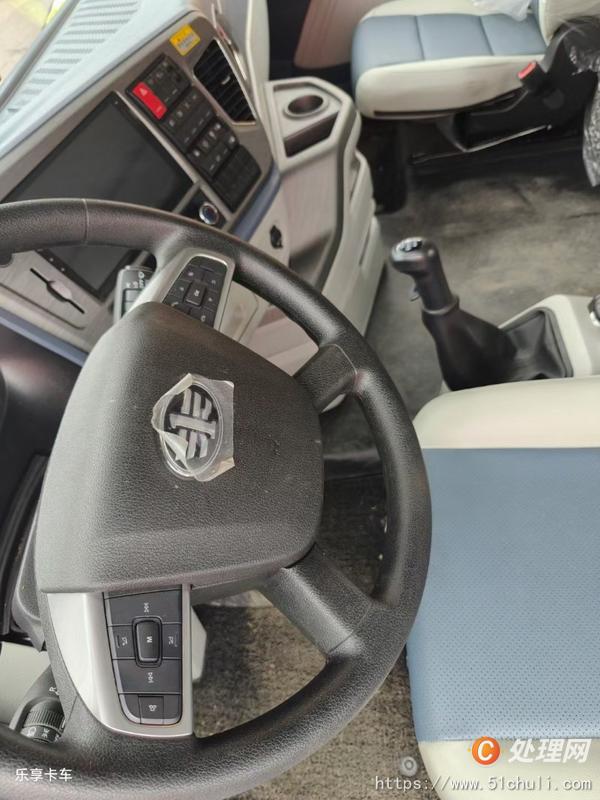 二手牽引車