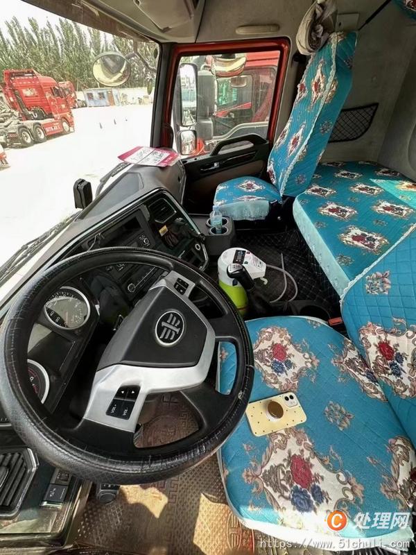 二手牽引車