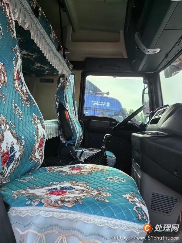 二手牽引車
