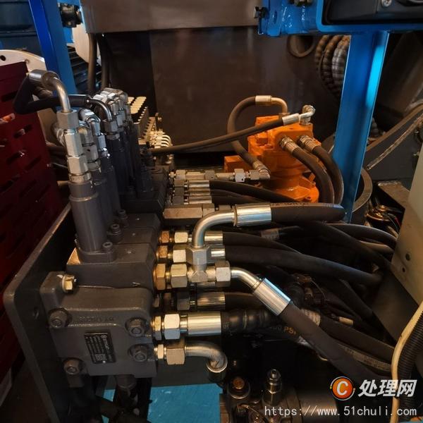 二手挖掘機(jī)