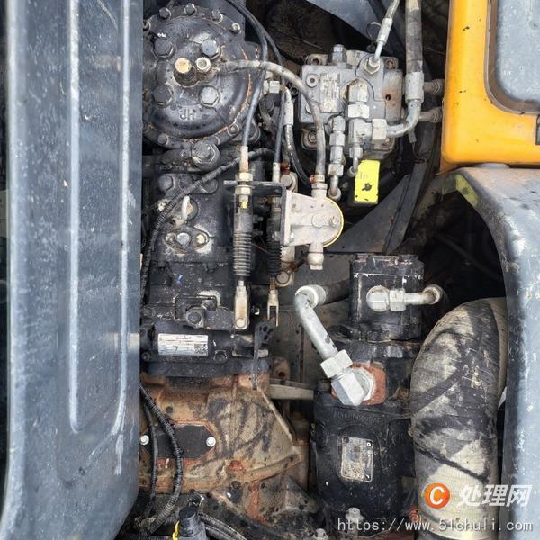 二手挖掘機