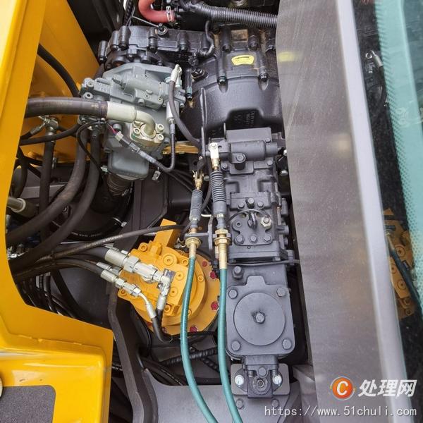 二手挖掘機(jī)