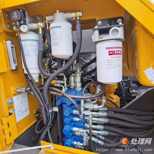 二手挖掘機(jī)