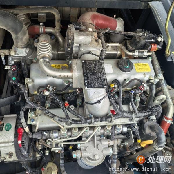 二手挖掘機