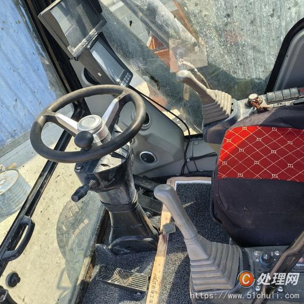 二手挖掘機(jī)