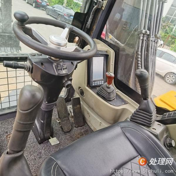 二手挖掘機(jī)