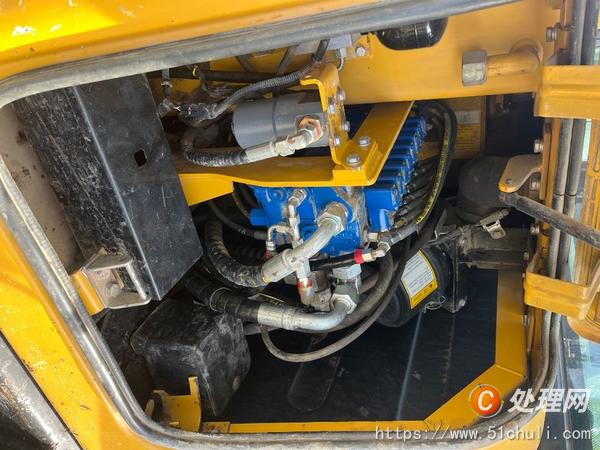 二手挖掘機