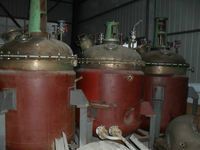 出售二手搪瓷反应釜,1000L2000L3000L5000L10000L20000L搪瓷反应釜设施