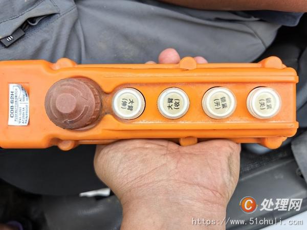 二手勾臂式垃圾車