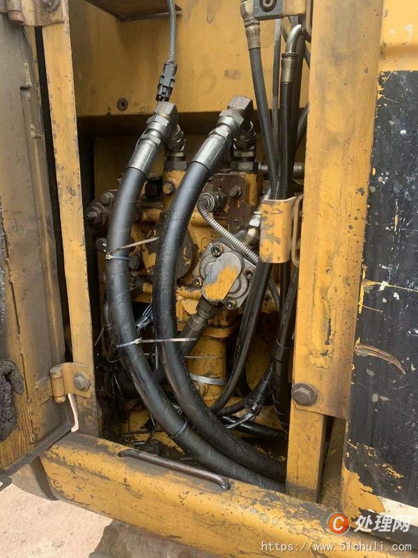 二手挖掘機