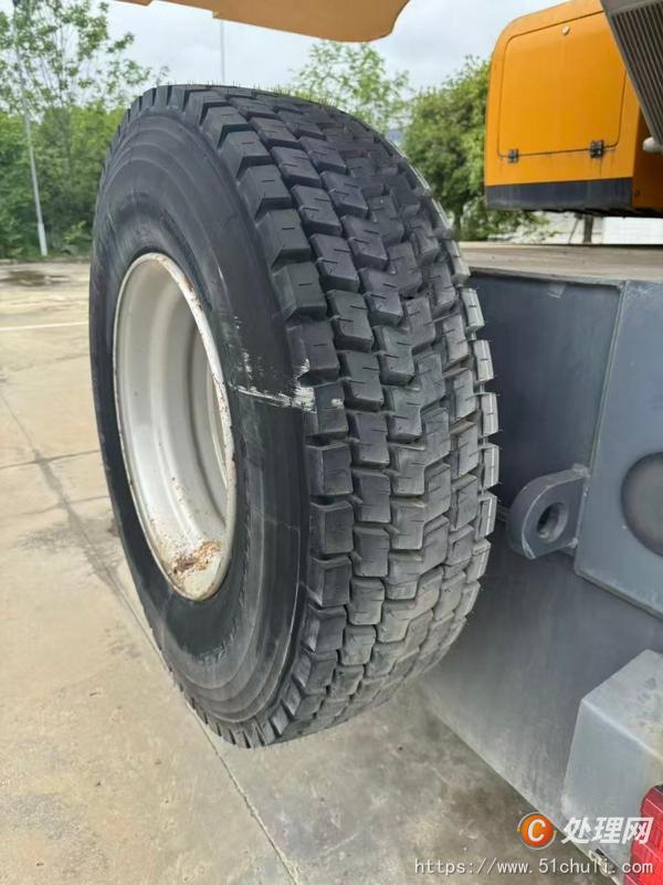 二手汽車吊