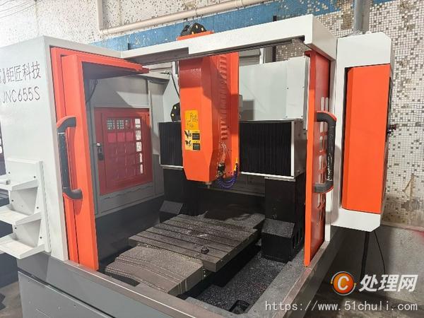 二手數(shù)控雕刻機
