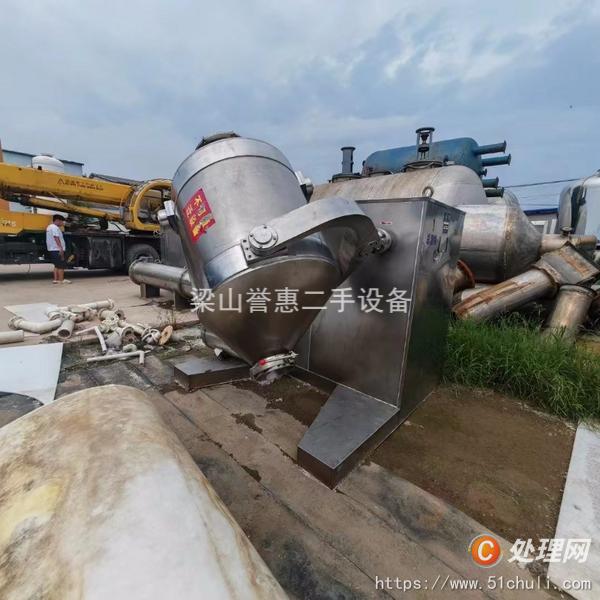 供应1000升三维混合机,成色很好,价格不高