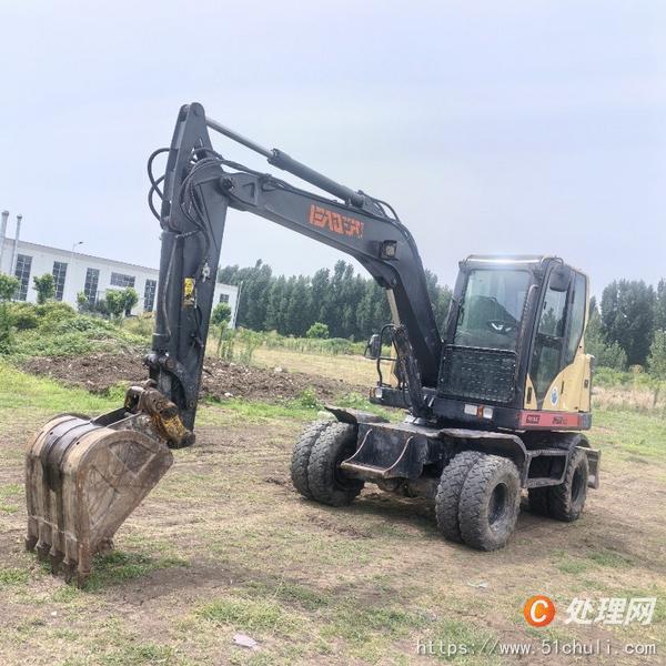 二手挖掘機