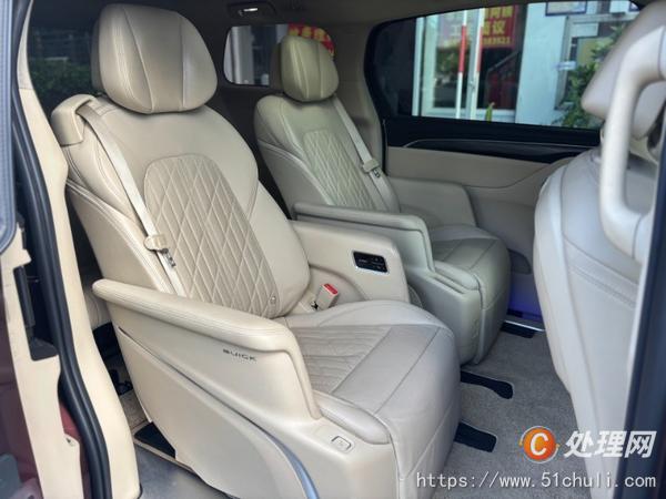 二手轎車