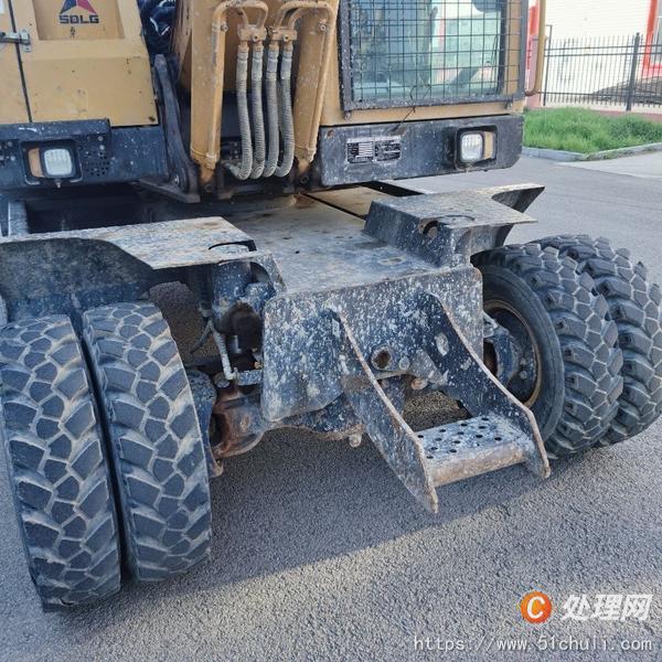 二手挖掘機