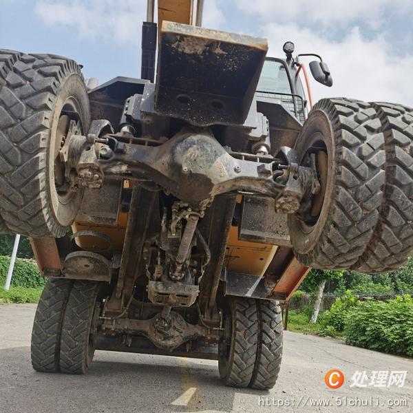 二手挖掘機(jī)