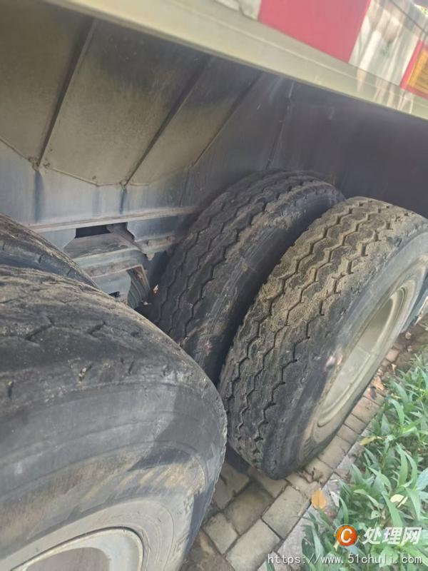 二手汽車吊