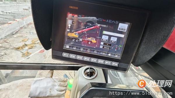 二手汽車吊