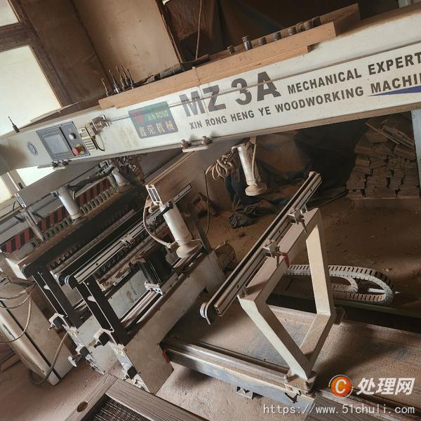 二手封邊機(jī)